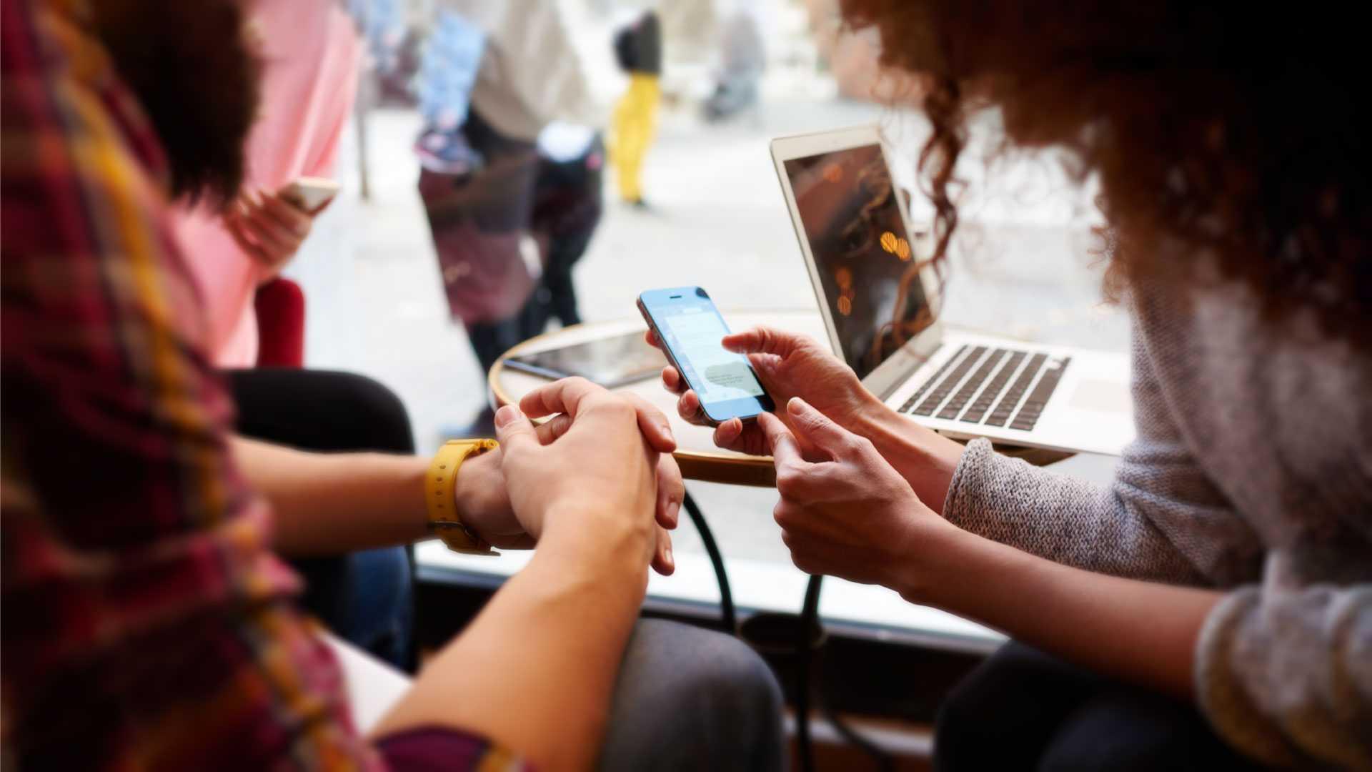 Telefonat celularë dhe shëndeti